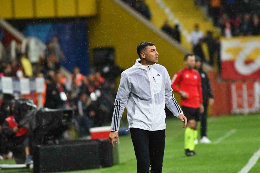 Trendyol Süper Lig: Kayserispor: 0 - Beşiktaş: 0 (maç Devam Ediyor)