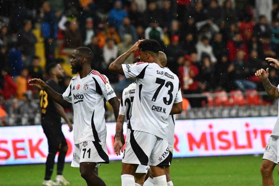 Trendyol Süper Lig: Kayserispor: 0 - Beşiktaş: 3 (maç Sonucu)