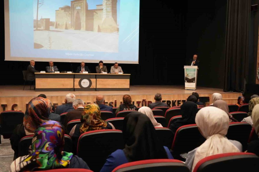 Niğde’de Camiler Ve Din Görevlileri Haftası Başladı