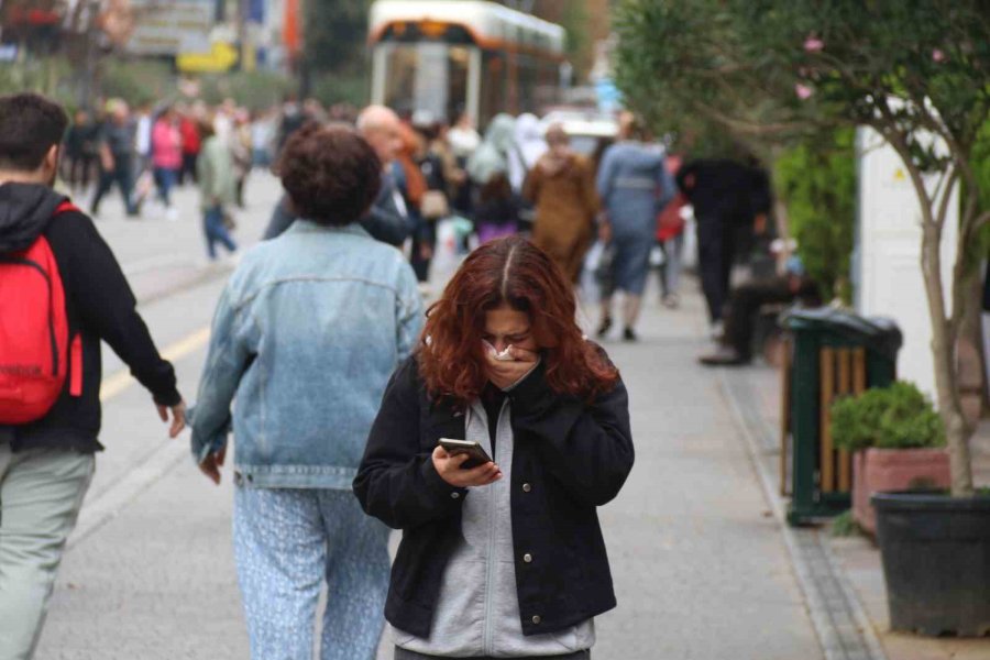 Mevsim Geçişlerinde Hastalıktan Korunmak İçin Uzmanından Tavsiyeler