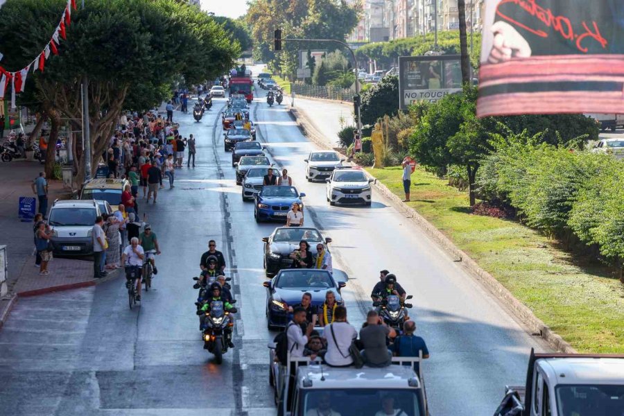 "altın Portakal Film Festivali" Geleneksel Kortejiyle Başladı