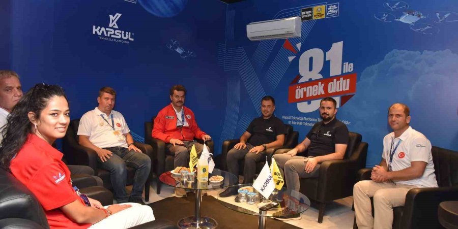 Rektör Yılmaz, Teknofest Adana’da Öğrencilerle Buluştu