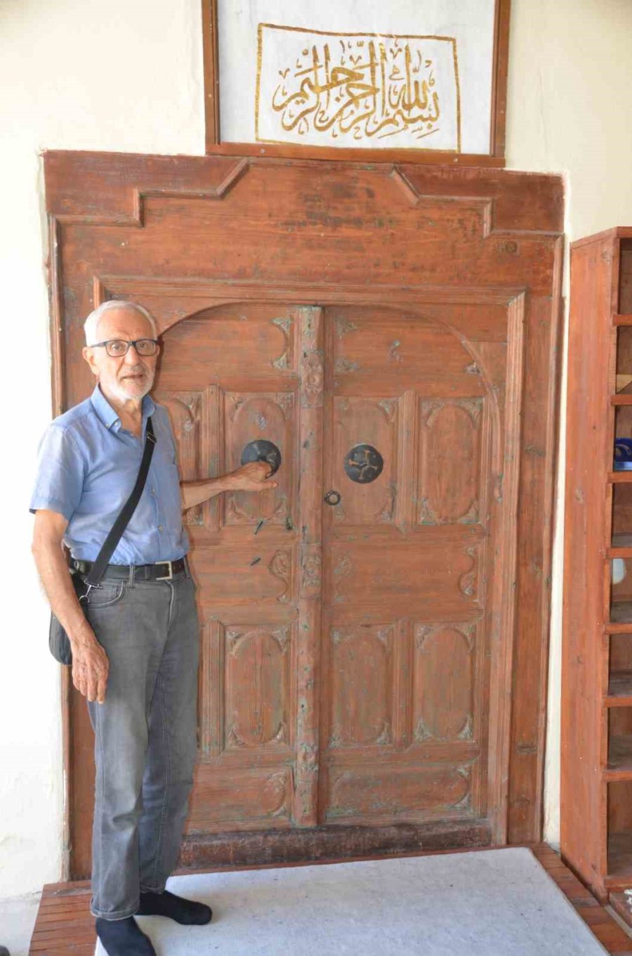 Antalya’daki 600 Yıllık Sarıhacılar Camii Yıllara Meydan Okuyor