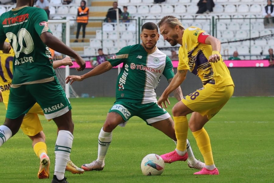 Trendyol Süper Lig: Konyaspor: 2 - Eyüpspor: 1 (maç Sonucu)