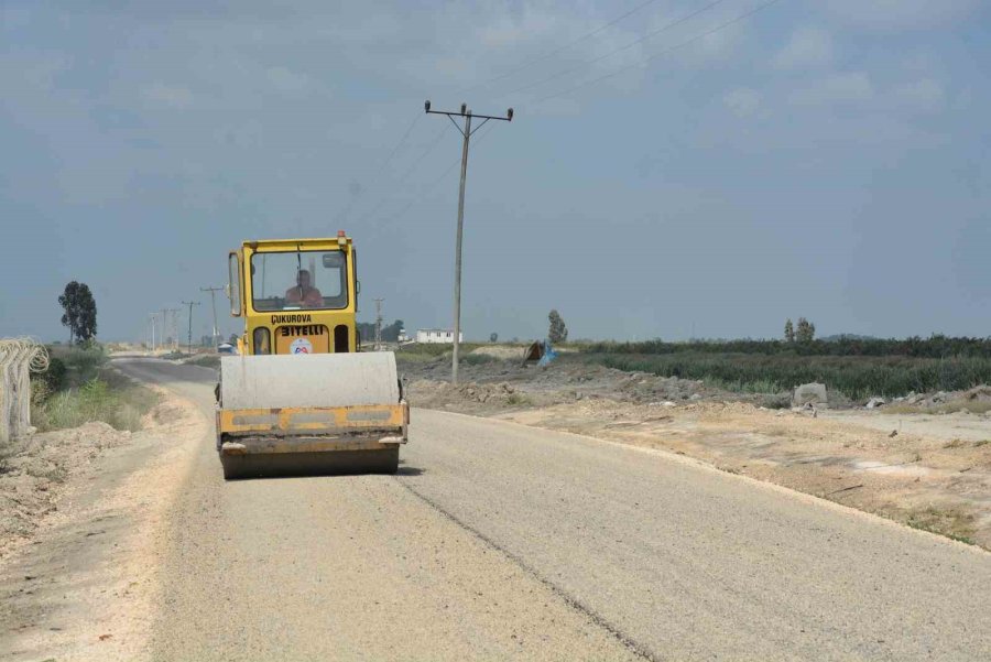 Büyükşehir Belediyesi, Tarsus’ta Köy Yollarını Yeniliyor