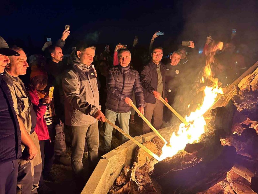 Tomarza’daki Festivale Yüzlerce Doğasever Katıldı