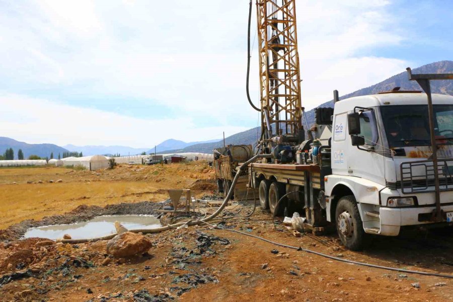 Elmalı’da 10 Mahalleye İçme Suyu Sondaj Kuyusu Açılıyor