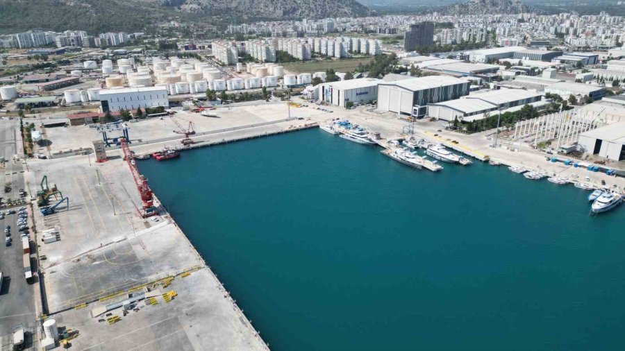 Antalya Serbest Bölge 2024 Yılının İlk Üç Çeyreğinde 838,6 Milyon Dolarlık Ticaret Hacmine Ulaştı