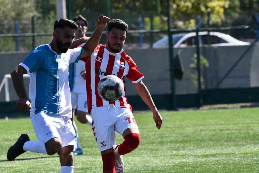 Kayseri 1. Amatör Küme: Kayseri Futbol Academy: 4 - Yeni Erciyesspor: 4