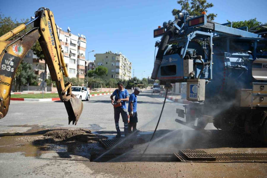 Kepez’de Su Baskınlarına Karşı Etkin Mücadele