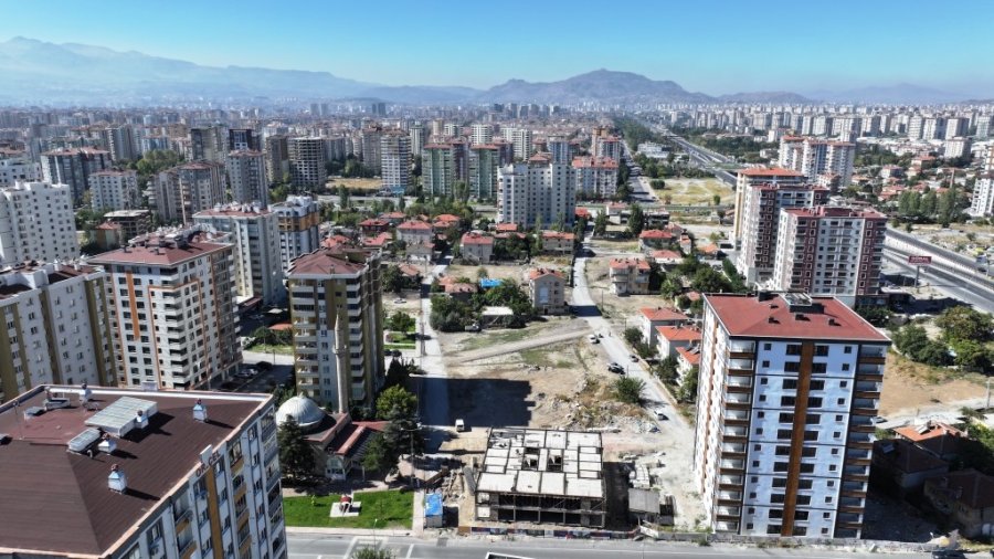 Başkan Çolakbayrakdar: "dönüşümle Gecekondular Tarih Oluyor, Modern Yaşam Alanları İnşa Ediyoruz"