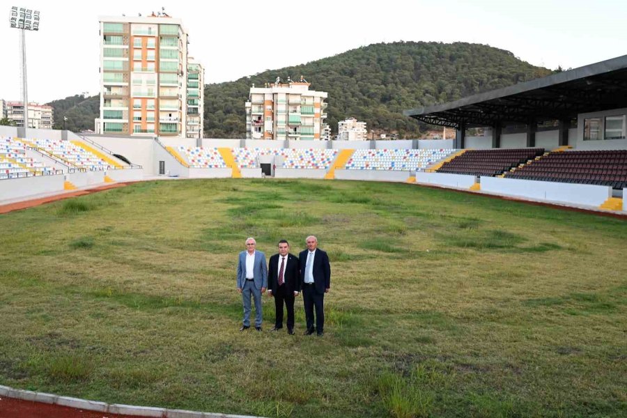 Başkan Böcek: “antalya İçin Var Gücümüzle Çalışmaya Devam Ediyoruz”