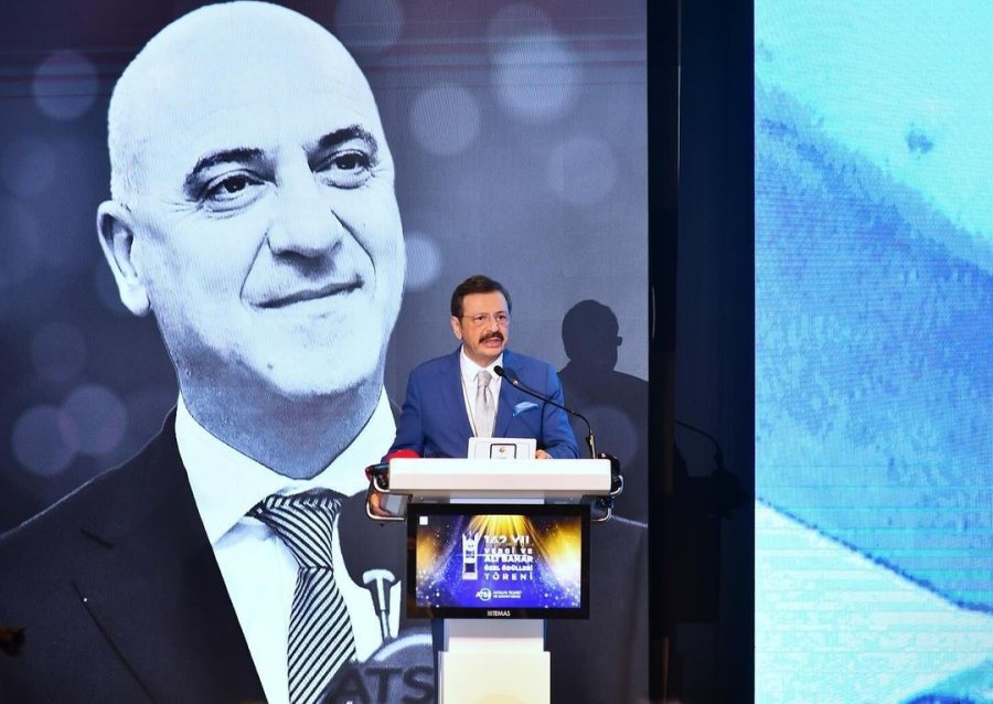 Mevlüt Çavuşoğlu: "israil’in Bu Saldırganlığı Sonucunda Bölgemizde Gerilim Arttı"