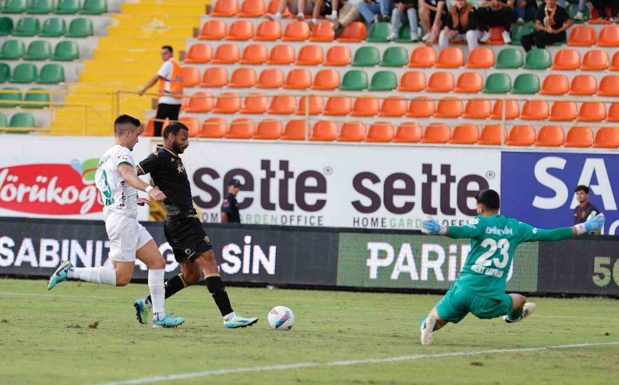 Hazırlık Maçı: Alanyaspor: 0 - Hull City: 2