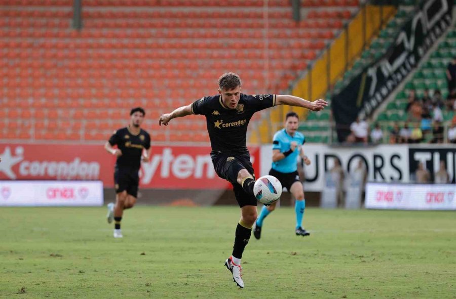 Hazırlık Maçı: Alanyaspor: 0 - Hull City: 2