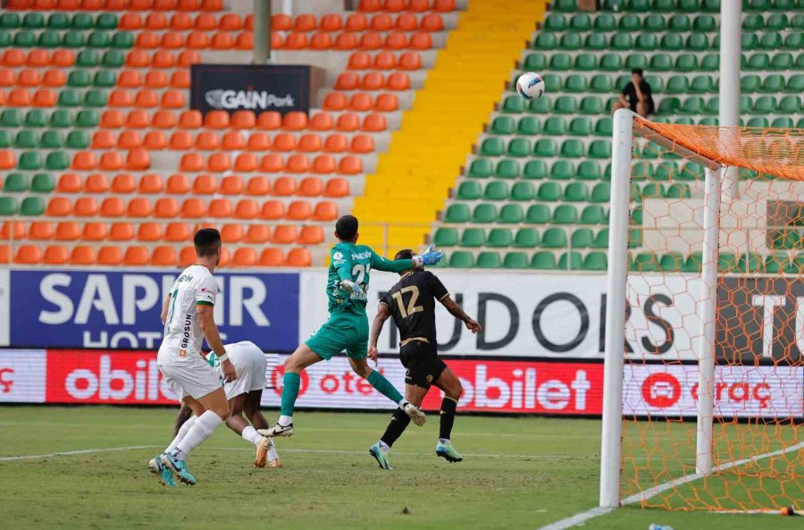 Hazırlık Maçı: Alanyaspor: 0 - Hull City: 2