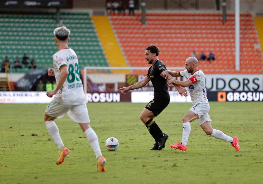 Hazırlık Maçı: Alanyaspor: 0 - Hull City: 2