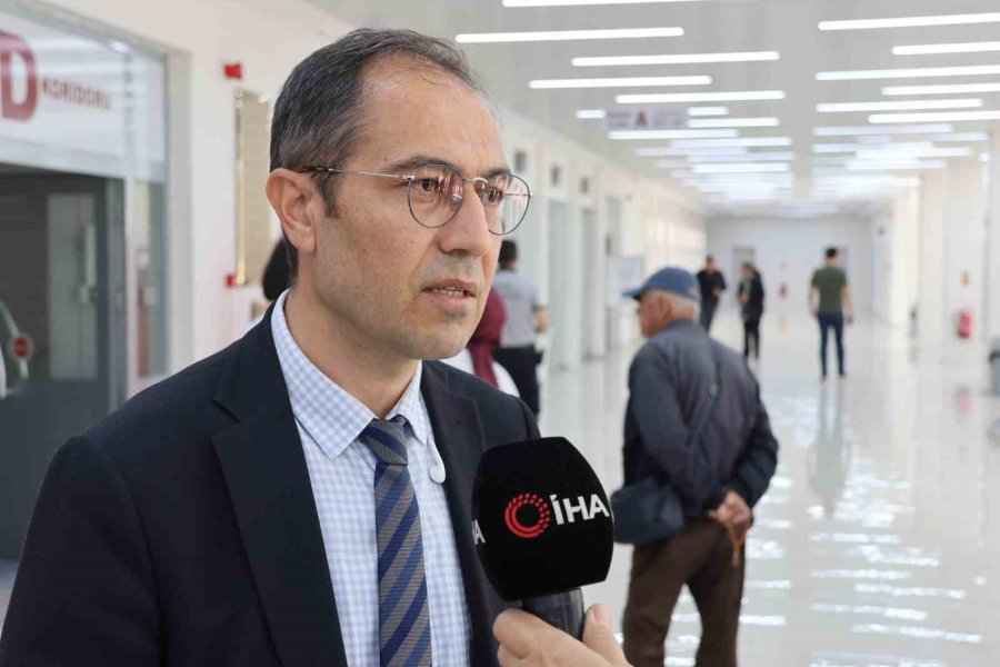 İl Sağlık Müdürü Erşan: "risk Grubundaki Vatandaşlarımızı Tesislerimize Bekliyoruz"