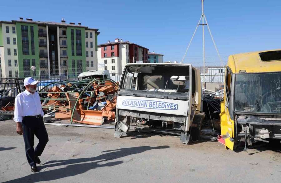 Başkan Çolakbayrakdar: "üretimin Kalbi Burada Atıyor"