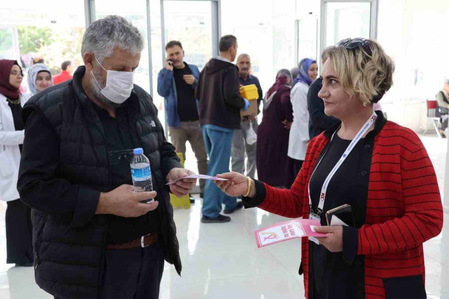 İl Sağlık Müdürü Erşan: "risk Grubundaki Vatandaşlarımızı Tesislerimize Bekliyoruz"