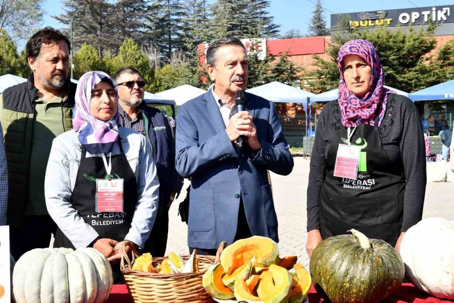 Başkan Ataç Kadın Üreticilerin Gününü Kutladı