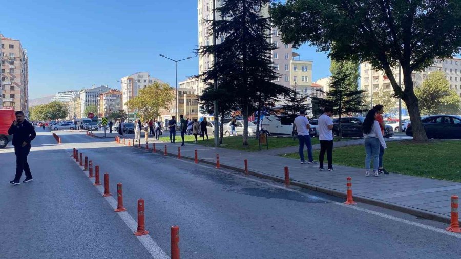 Malatya’da 5.9 Büyüklüğündeki Deprem Kayseri’de Hissedildi