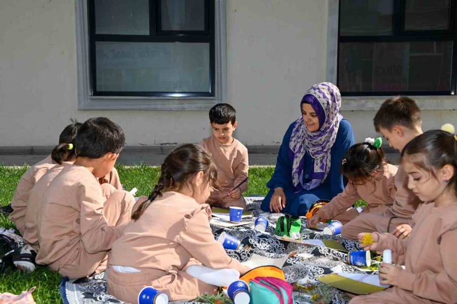 Hatice Hatun Çocuk Mektebi Çocukların Gözdesi Olmaya Devam Ediyor