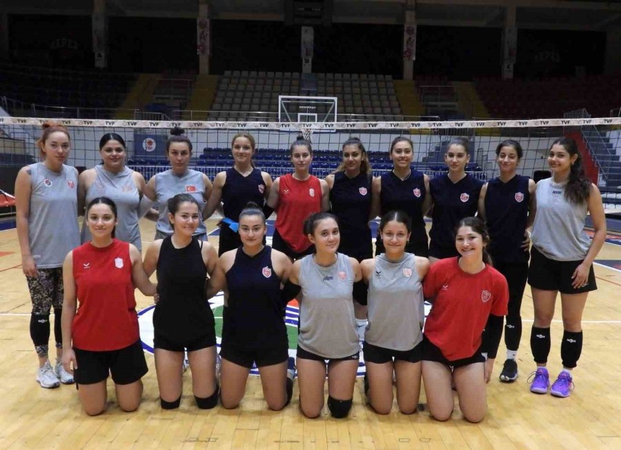 Kepez’in Voleybol Takımına 3 Takviye