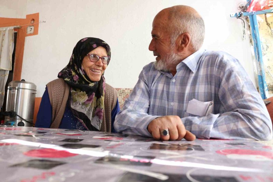 Konya’da 40 Yıldır Muhtarlık Yapmanın Gururunu Yaşıyor