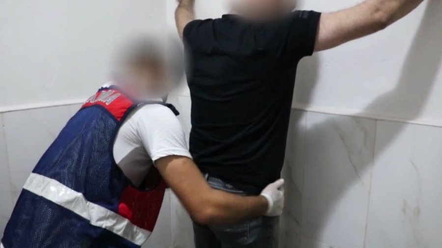 Mersin Merkezli 9 İlde Deaş Operasyonu: 13 Gözaltı