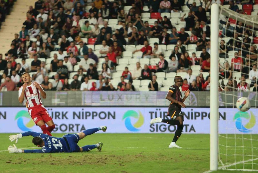 Trendyol Süper Lig: Antalyaspor: 0 - Galatasaray: 3 (maç Sonucu)