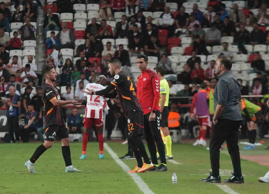 Trendyol Süper Lig: Antalyaspor: 0 - Galatasaray: 3 (maç Sonucu)