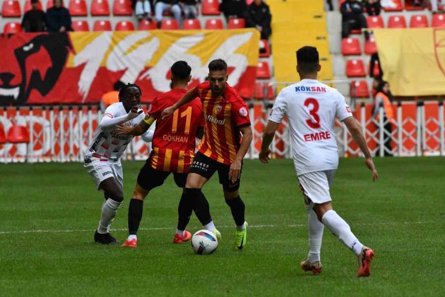 Trendyol Süper Lig: Kayserispor: 1 - Gaziantep Fk: 2 (ilk Yarı)