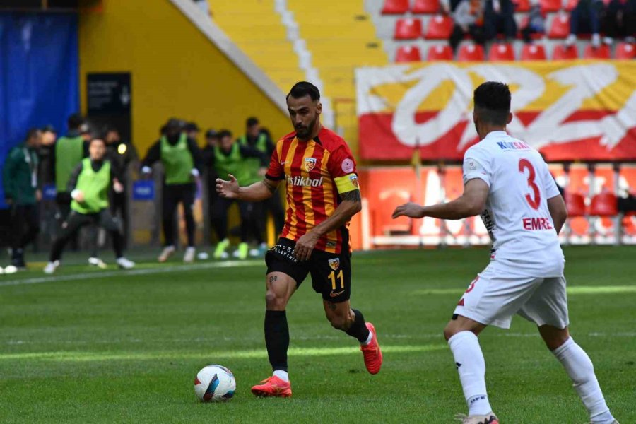 Trendyol Süper Lig: Kayserispor: 1 - Gaziantep Fk: 2 (ilk Yarı)