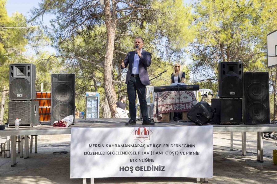 Mersin’de ’geleneksel Pilav Ve Piknik Etkinliği’ Düzenlendi