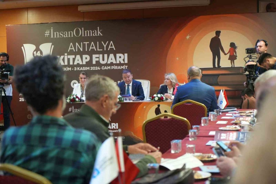 14. Antalya Kitap Fuarı Başlıyor