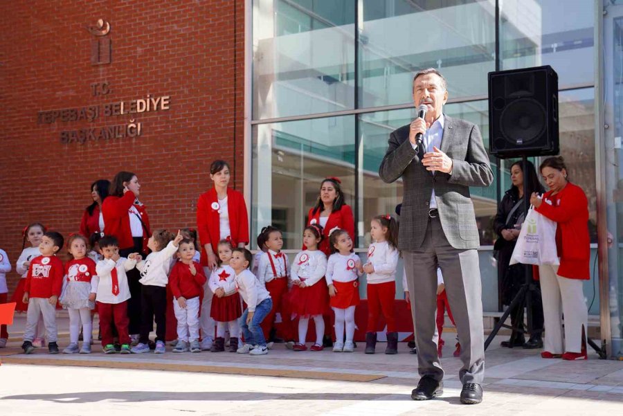 Minik Yürekler Cumhuriyet Coşkusunu Yaşadı