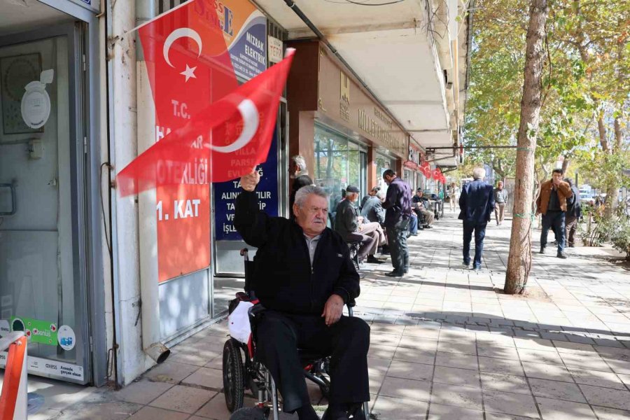 Başkan Özdoğan: "cumhuriyetimizi Gururla Ve Coşkuyla Kutluyoruz"