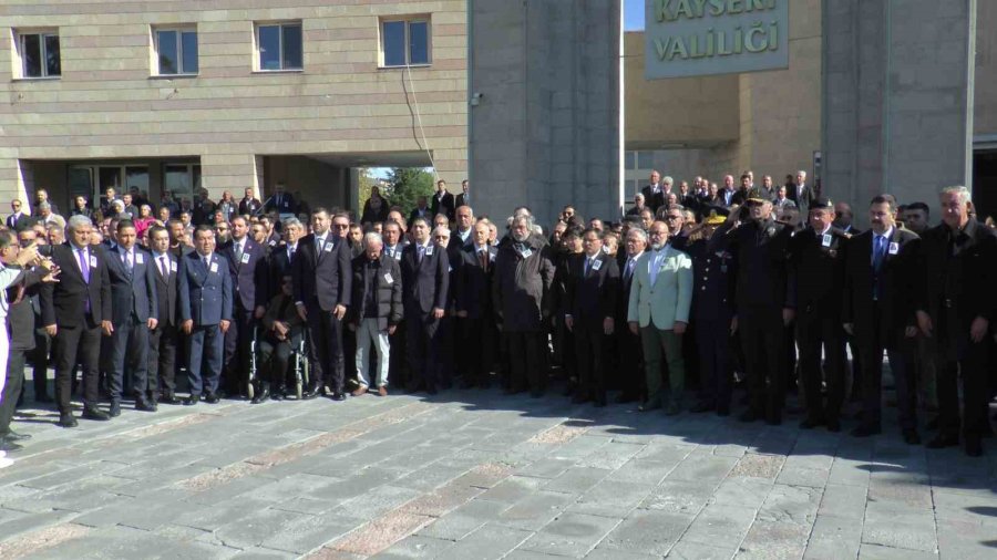 Vefat Eden Eski Bakan İçin Kayseri’de Tören Düzenlendi