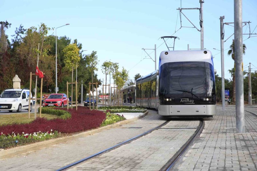 Büyükşehir’in Toplu Ulaşım Araçları, Cumhuriyet Bayramı’nda Ücretsiz