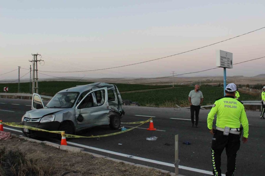 Kazada Yaralanan Cafer Öğretmen Hayatını Kaybetti