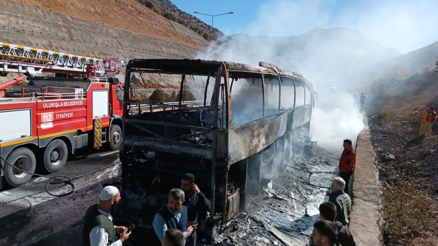 Yolcu Otobüsünde Faciadan Dönüldü