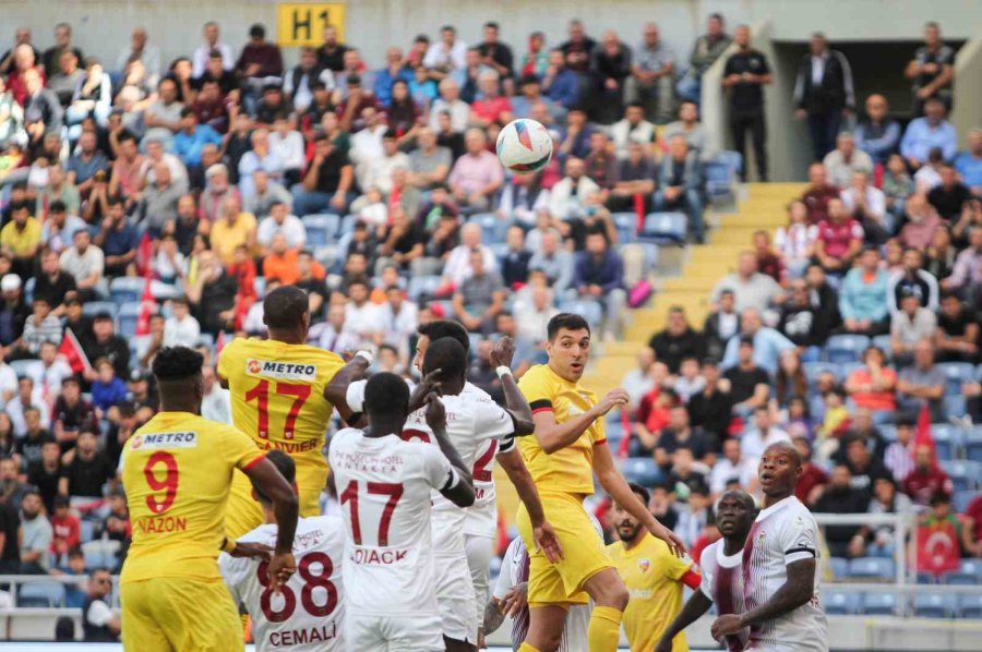 Trendyol Süper Lig: Hatayspor: 0 - Kayserispor: 0 (ilk Yarı)