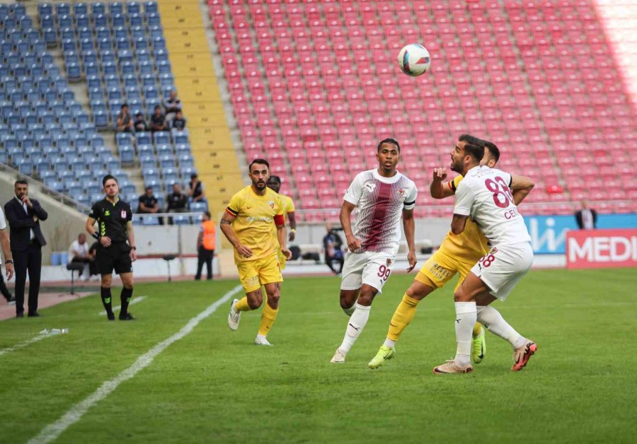 Trendyol Süper Lig: Hatayspor: 0 - Kayserispor: 0 (ilk Yarı)