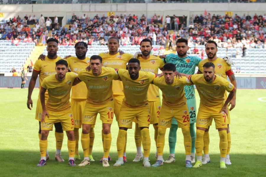 Trendyol Süper Lig: Hatayspor: 0 - Kayserispor: 0 (ilk Yarı)