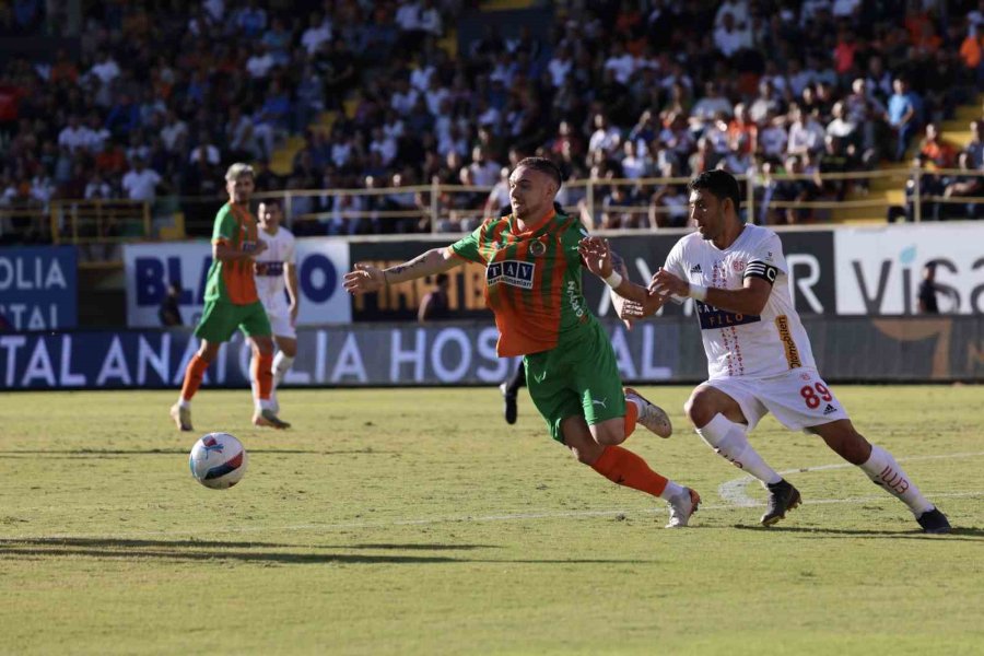 Trendyol Süper Lig: Alanyaspor: 1 Antalyaspor: 2 (maç Sonucu)