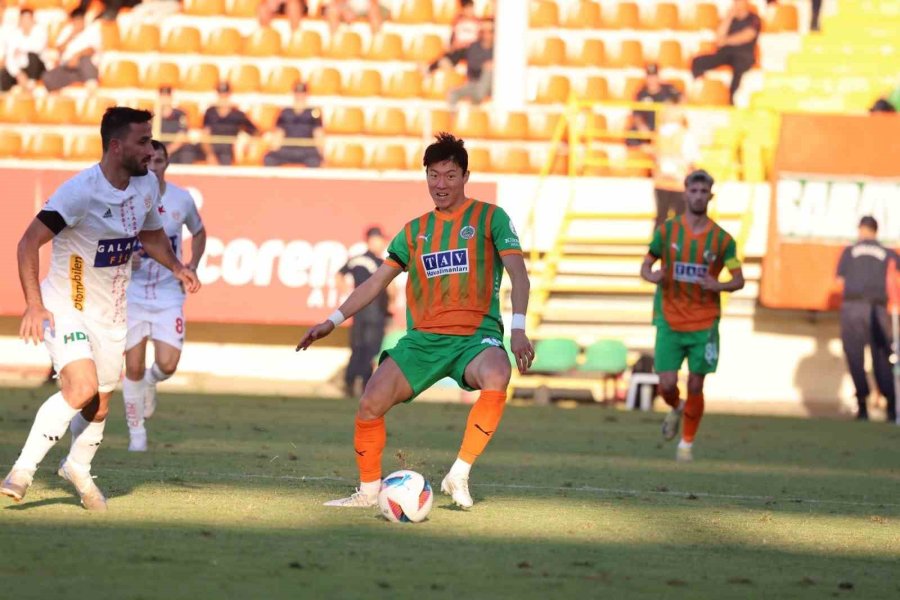 Trendyol Süper Lig: Alanyaspor: 1 Antalyaspor: 2 (maç Sonucu)