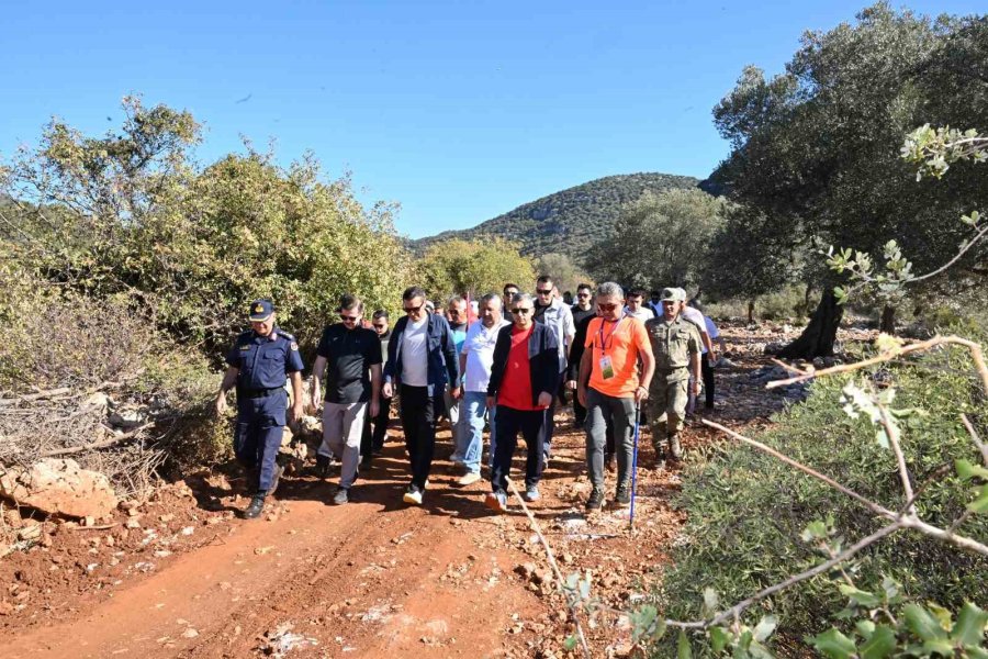 Antalya Mustafa Ertuğrul’un İzinde Yürüdü