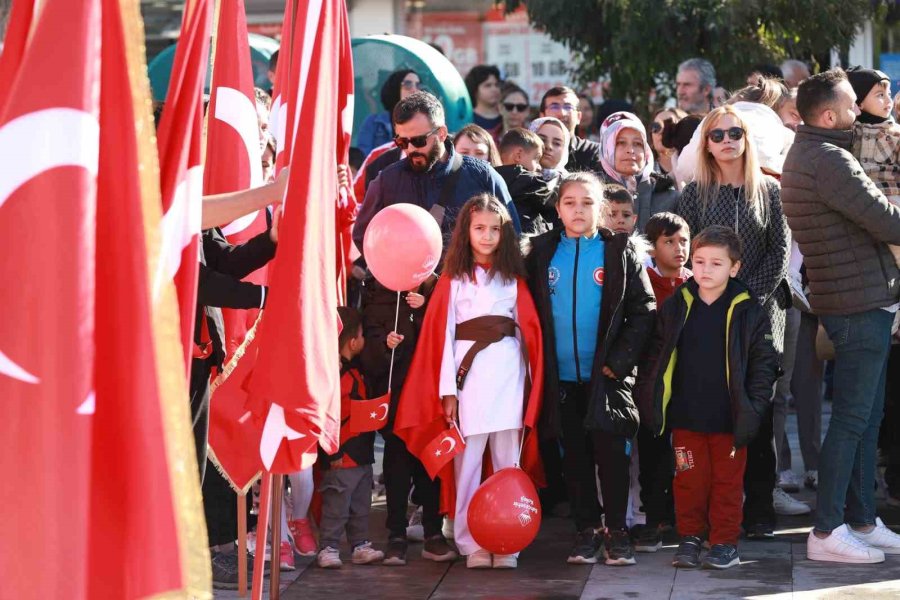 Aksaray’da 29 Ekim Kutlamaları