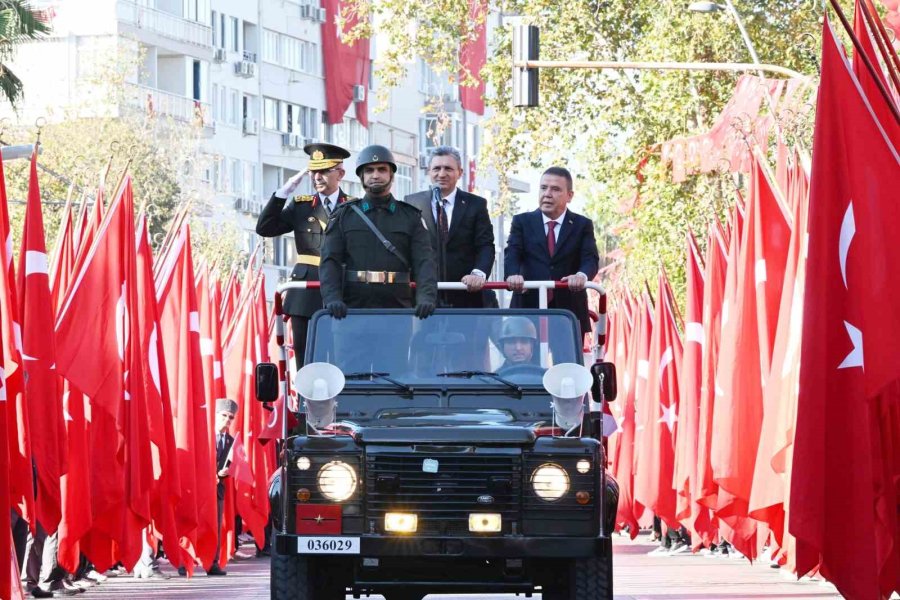 Antalya’da Cumhuriyet Coşkusu